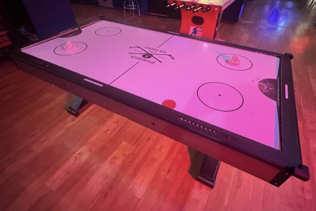 Air Hockey